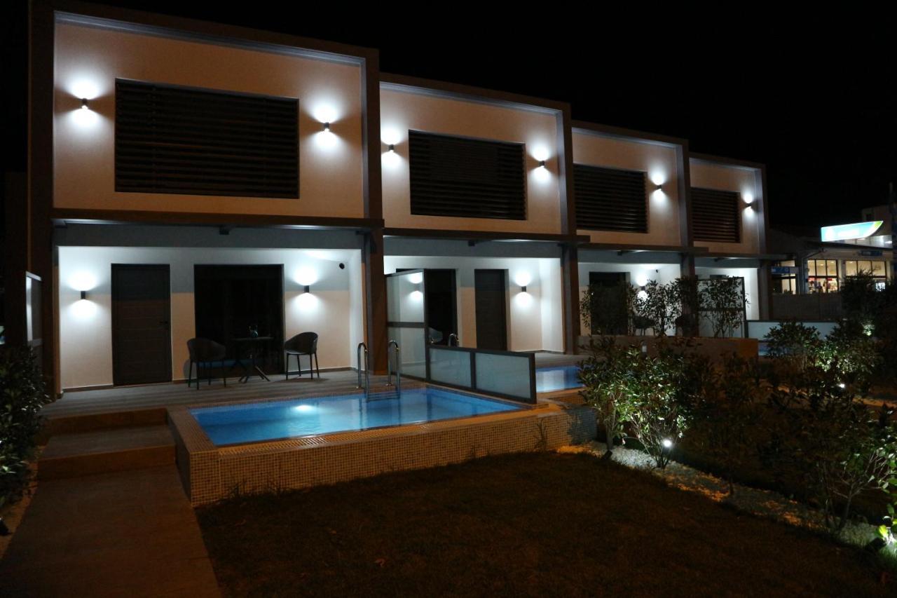 Villa Cobalt Aqua Nea Iraklitsa Exterior foto